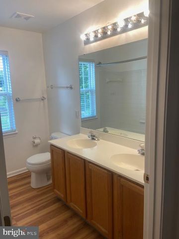 9 BALMORAL CT, Wilmington, DE 19808