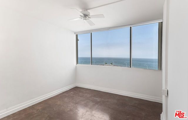 17366 W Sunset Boulevard 201, Pacific Palisades (los Angeles), CA 90272