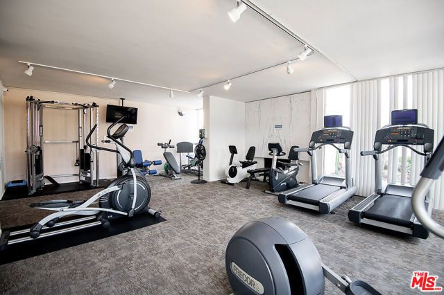 17366 W Sunset Boulevard 201, Pacific Palisades (los Angeles), CA 90272