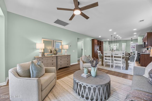 3708 Old Sand Mine Drive, Wilmington, NC 28412