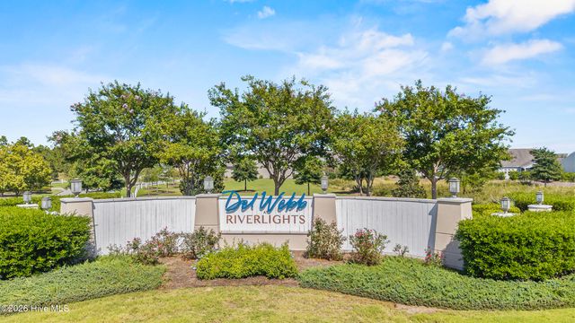 3708 Old Sand Mine Drive, Wilmington, NC 28412