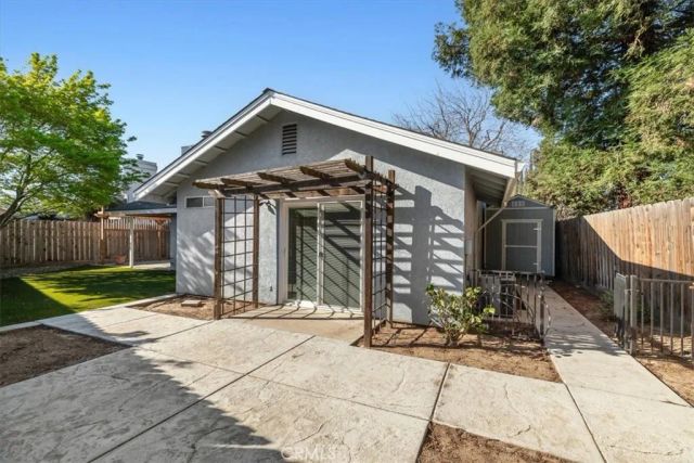 2192 Royal Wood, Turlock, CA 95380