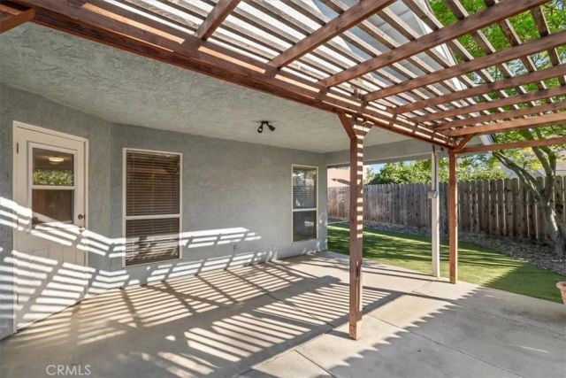 2192 Royal Wood, Turlock, CA 95380