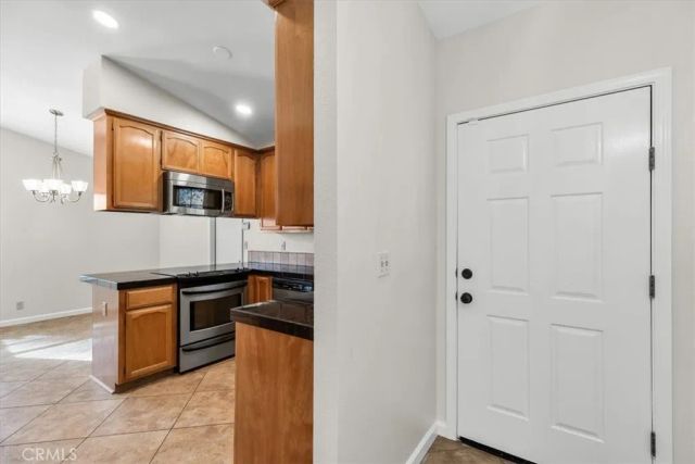 2192 Royal Wood, Turlock, CA 95380