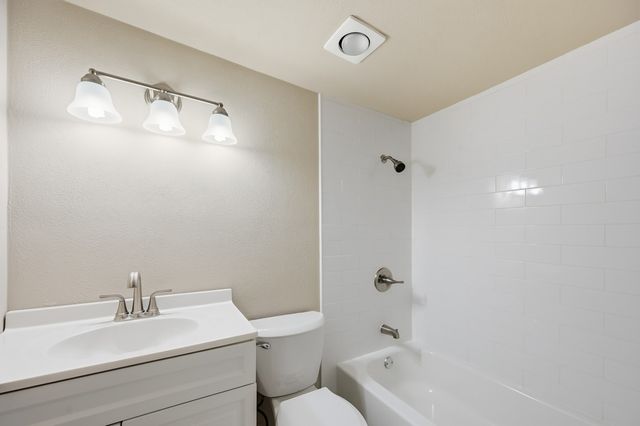 3361 P Avenue, Plano, TX 75074