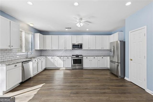 167 Parkmont Ln, Dallas, GA 30132