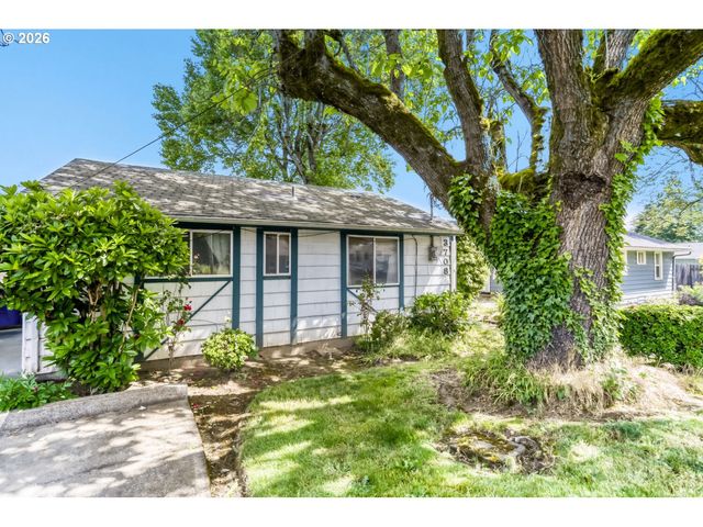 3708 E 14TH St, Vancouver, WA 98661