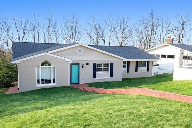 3119 Stoneridge RD, Roanoke, VA 24014