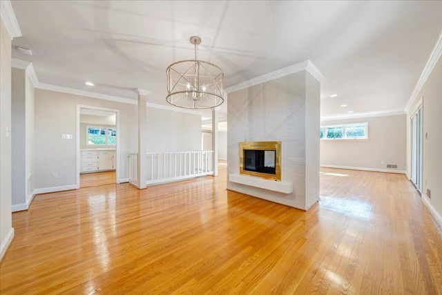 3119 Stoneridge RD, Roanoke, VA 24014