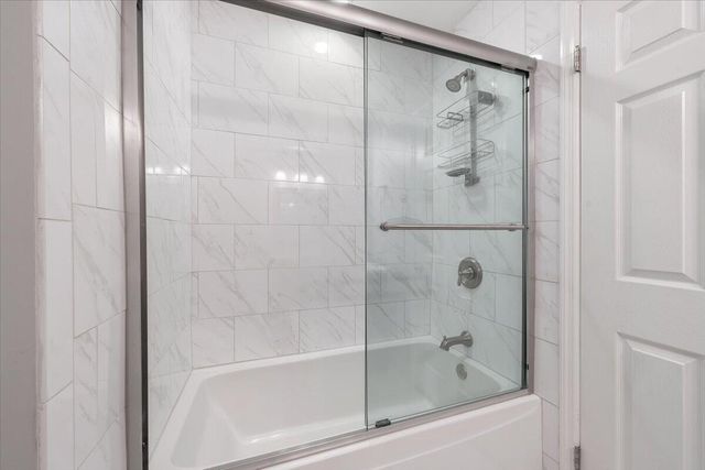 3119 Stoneridge RD, Roanoke, VA 24014