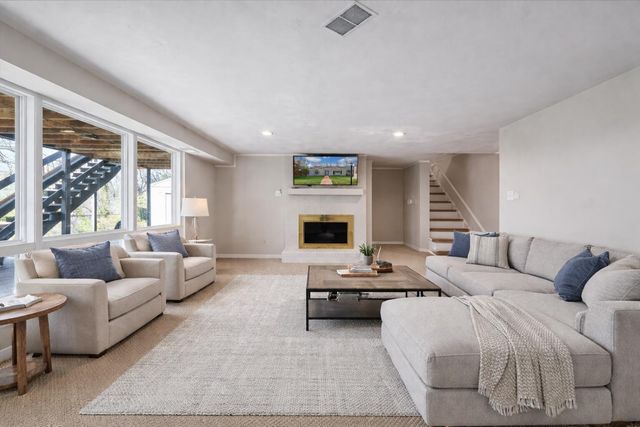 3119 Stoneridge RD, Roanoke, VA 24014