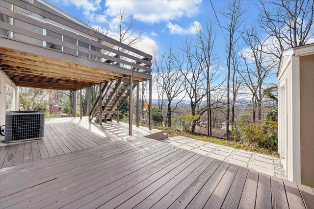 3119 Stoneridge RD, Roanoke, VA 24014