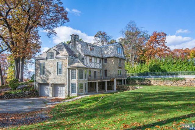 57 Oval Road, Essex Fells, NJ 07021