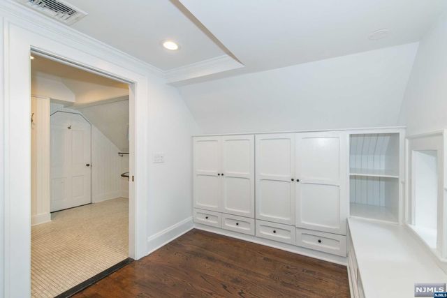 57 Oval Road, Essex Fells, NJ 07021