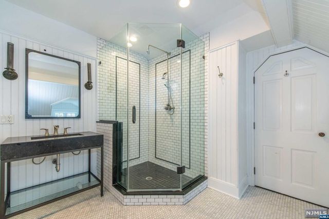57 Oval Road, Essex Fells, NJ 07021