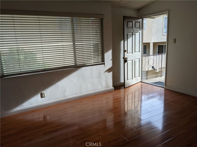 208 N Catalina, Redondo Beach, CA 90277