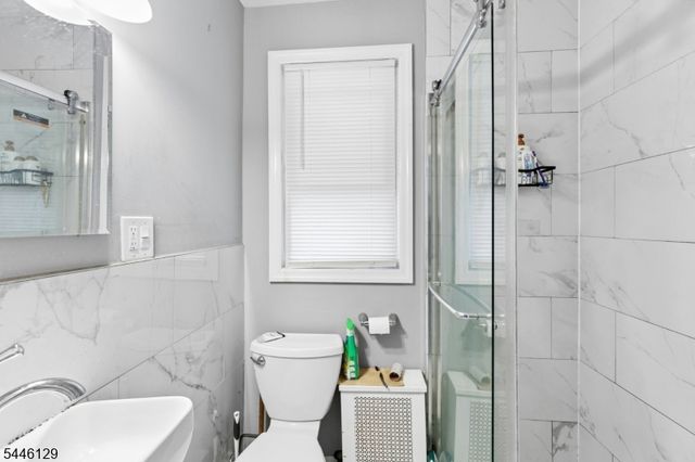 615 Ripley Pl, Westfield Town, NJ 07090