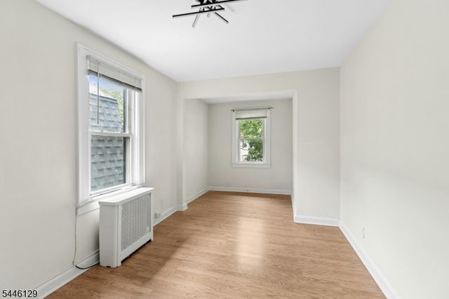 615 Ripley Pl, Westfield Town, NJ 07090