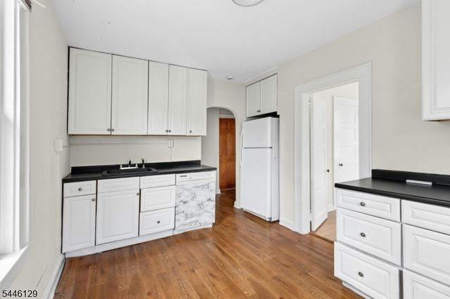 615 Ripley Pl, Westfield Town, NJ 07090