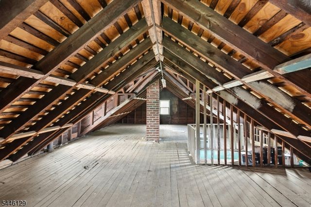 615 Ripley Pl, Westfield Town, NJ 07090