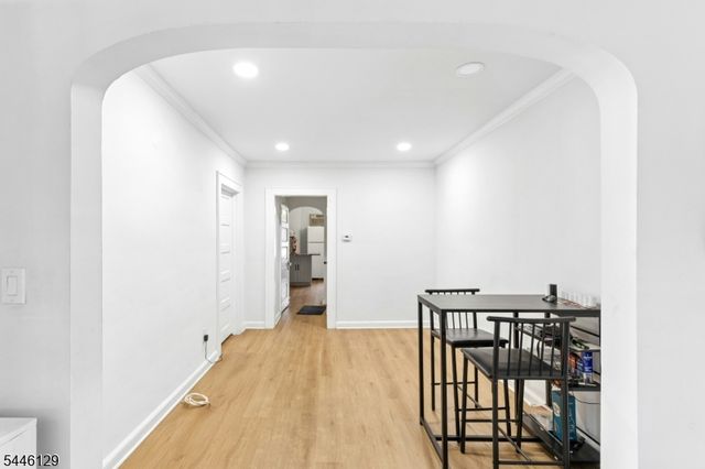 615 Ripley Pl, Westfield Town, NJ 07090