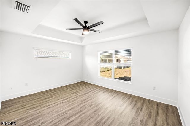 1702 NW 5th PL, Cape Coral, FL 33993