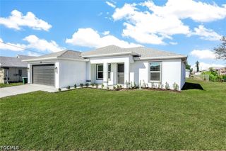 1702 NW 5th PL, Cape Coral, FL 33993