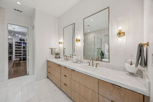 8427 Midway Road, Dallas, TX 75209