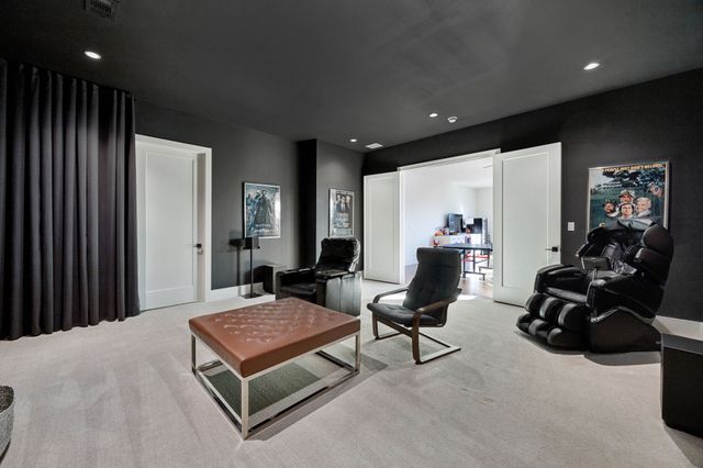 8427 Midway Road, Dallas, TX 75209