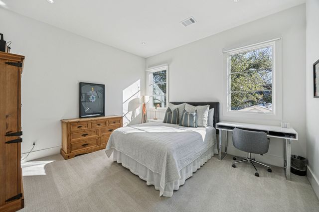 8427 Midway Road, Dallas, TX 75209