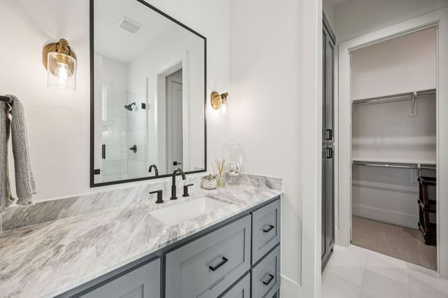 8427 Midway Road, Dallas, TX 75209