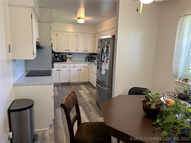 5521 S 76th East Avenue E, Tulsa, OK 74145