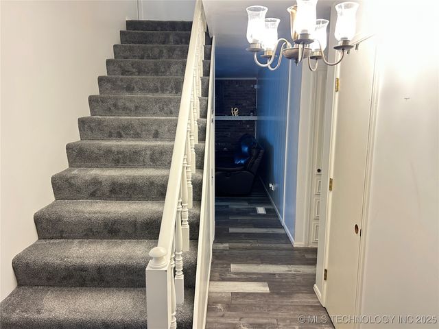 5521 S 76th East Avenue E, Tulsa, OK 74145