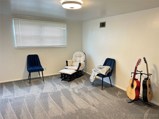 5521 S 76th East Avenue E, Tulsa, OK 74145