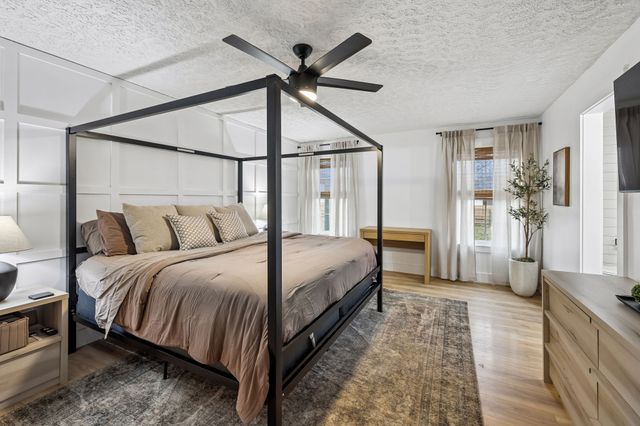 18 Crescent Blvd, Carthage, TN 37030