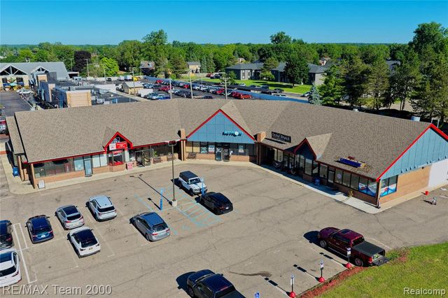 32618 7 Mile Road, Livonia, MI 48152