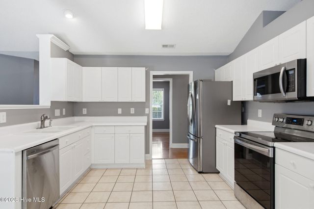 602 Walston Drive, Wilmington, NC 28412
