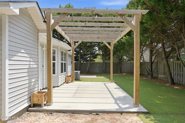 602 Walston Drive, Wilmington, NC 28412