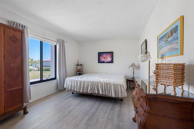 6269 PALMA DEL MAR BOULEVARD S 216, St Petersburg, FL 33715