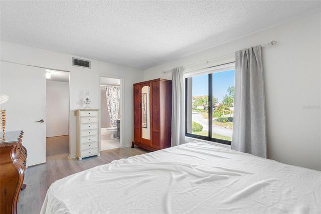 6269 PALMA DEL MAR BOULEVARD S 216, St Petersburg, FL 33715