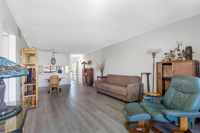 6269 PALMA DEL MAR BOULEVARD S 216, St Petersburg, FL 33715