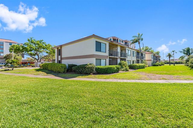 6269 PALMA DEL MAR BOULEVARD S 216, St Petersburg, FL 33715