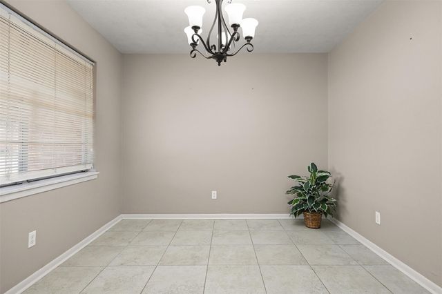 717 Arbor Drive, Deer Park, TX 77536