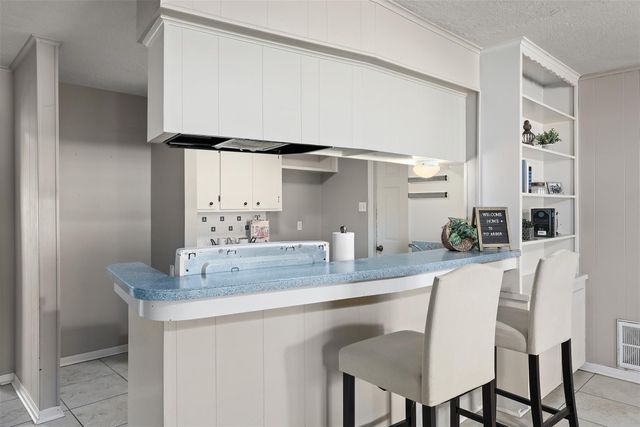 717 Arbor Drive, Deer Park, TX 77536