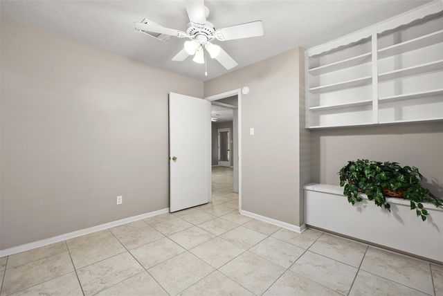 717 Arbor Drive, Deer Park, TX 77536