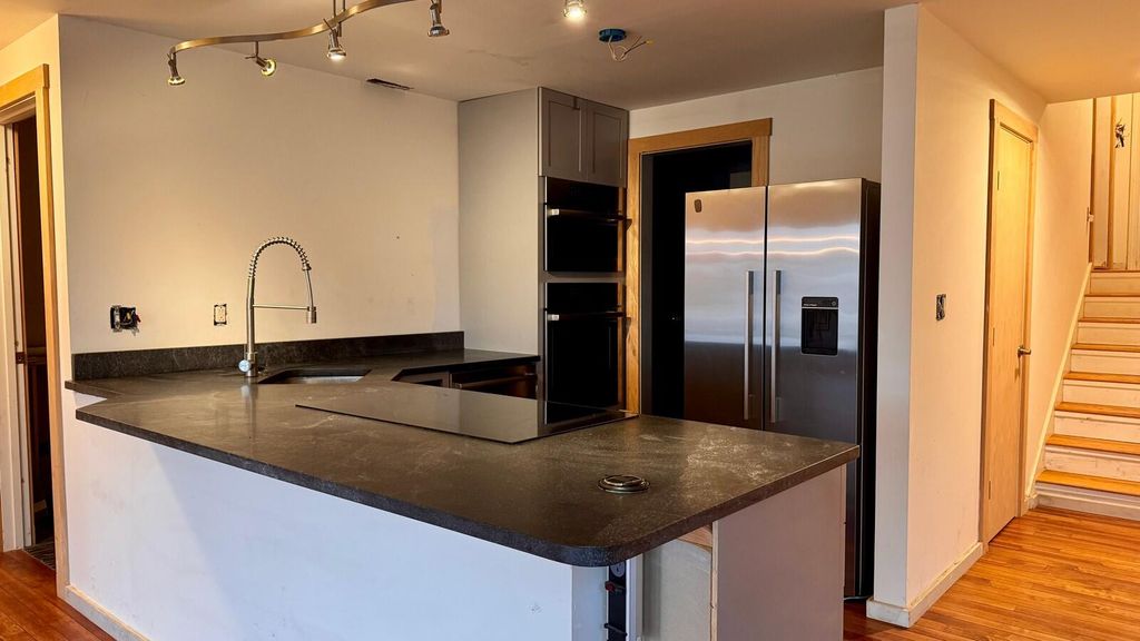 9 Anchorage Place 9, South Portland, ME 04106 — photo 4