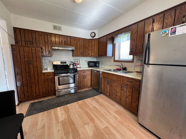 11111 Heritage Drive 2A, Palos Hills, IL 60465