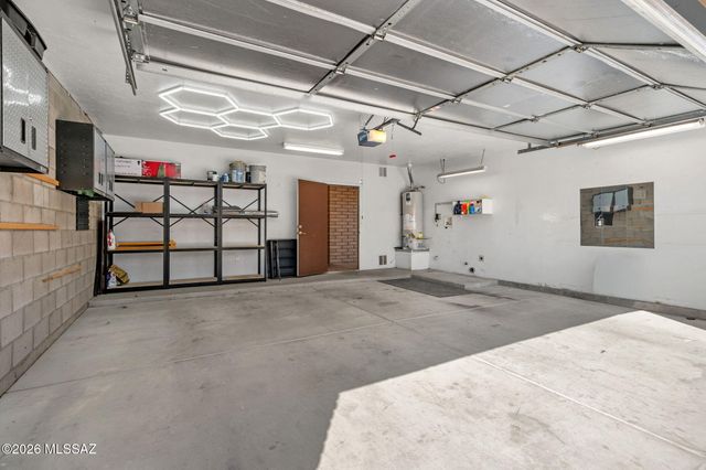 1720 S Traub Drive, Tucson, AZ 85710