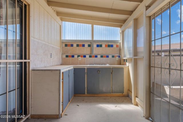 1720 S Traub Drive, Tucson, AZ 85710