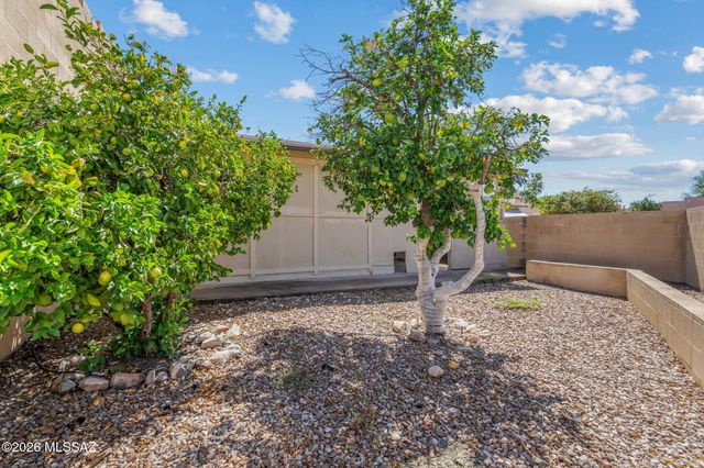 1720 S Traub Drive, Tucson, AZ 85710